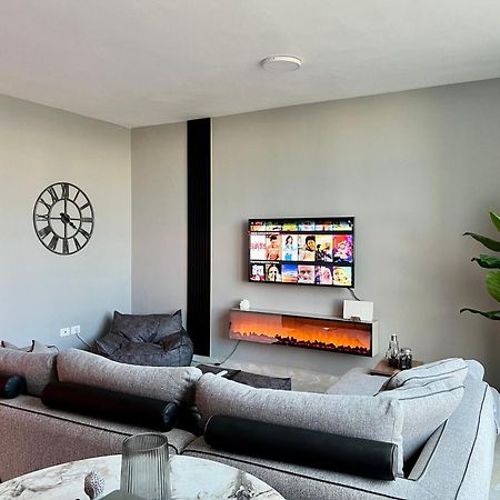 Apartament Lift @Vollga With Bbq And Patio Durrës Zewnętrze zdjęcie