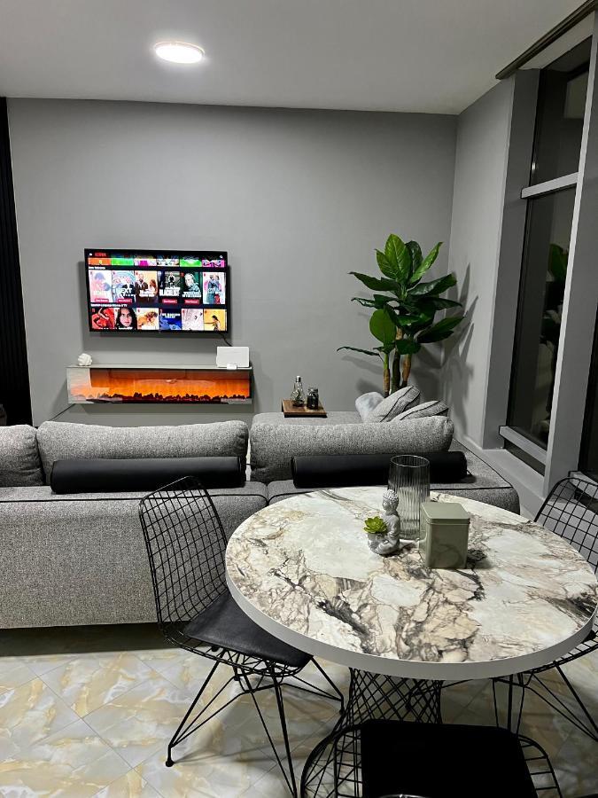 Apartament Lift @Vollga With Bbq And Patio Durrës Zewnętrze zdjęcie